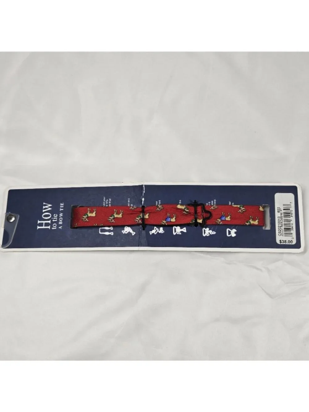 Mens Chaps Christmas Bow Tie Red with Reindeer NEW MSRP $38.00 ~ Bowtie